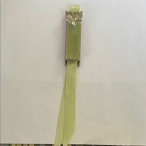 Elegant Green Butterfly Magnetic Bookmark